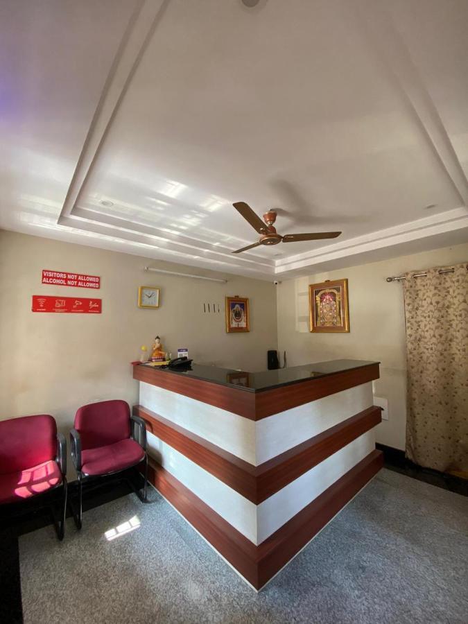 Hotel Renuka Višákhapatnam Exteriér fotografie
